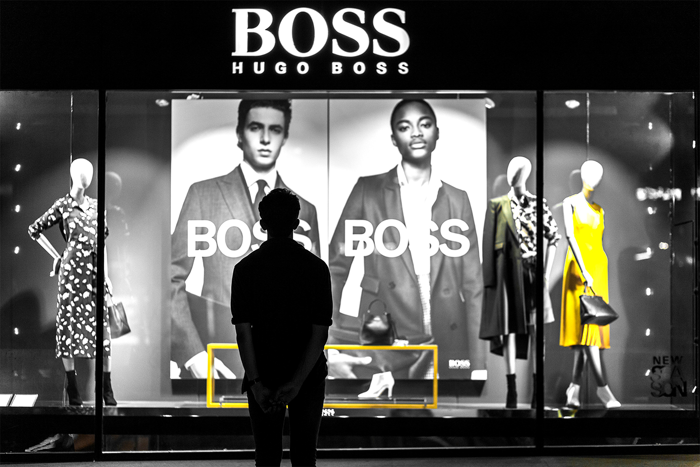 Acțiunile Hugo Boss au scăzut cu 12% după ce compania a anunțat o potențială încetinere a vânzărilor. „Chiar dacă consumatorii cheltuie mai puțin suntem pe drumul cel bun”