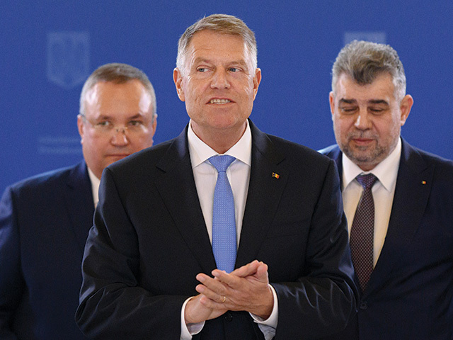 Alegeri 2024: când partidele sunt scufundate în beznă, cum ceri electoratului să fie limpede ca lumina?