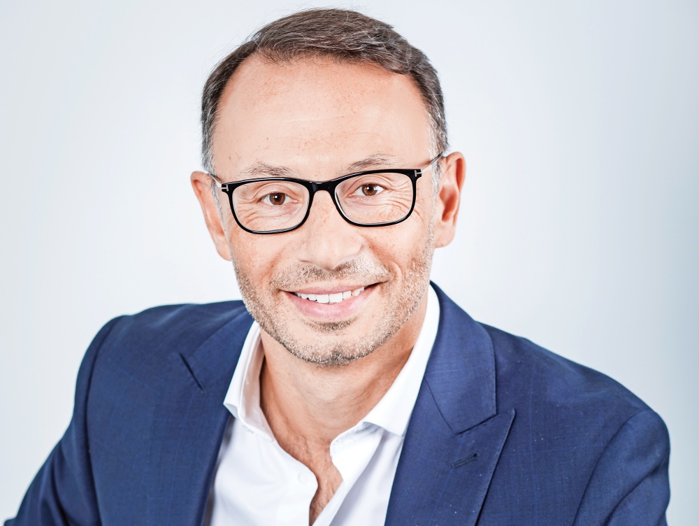 Cine este Albert Davidoglu, omul care conduce Macromex, o importantă companie din România