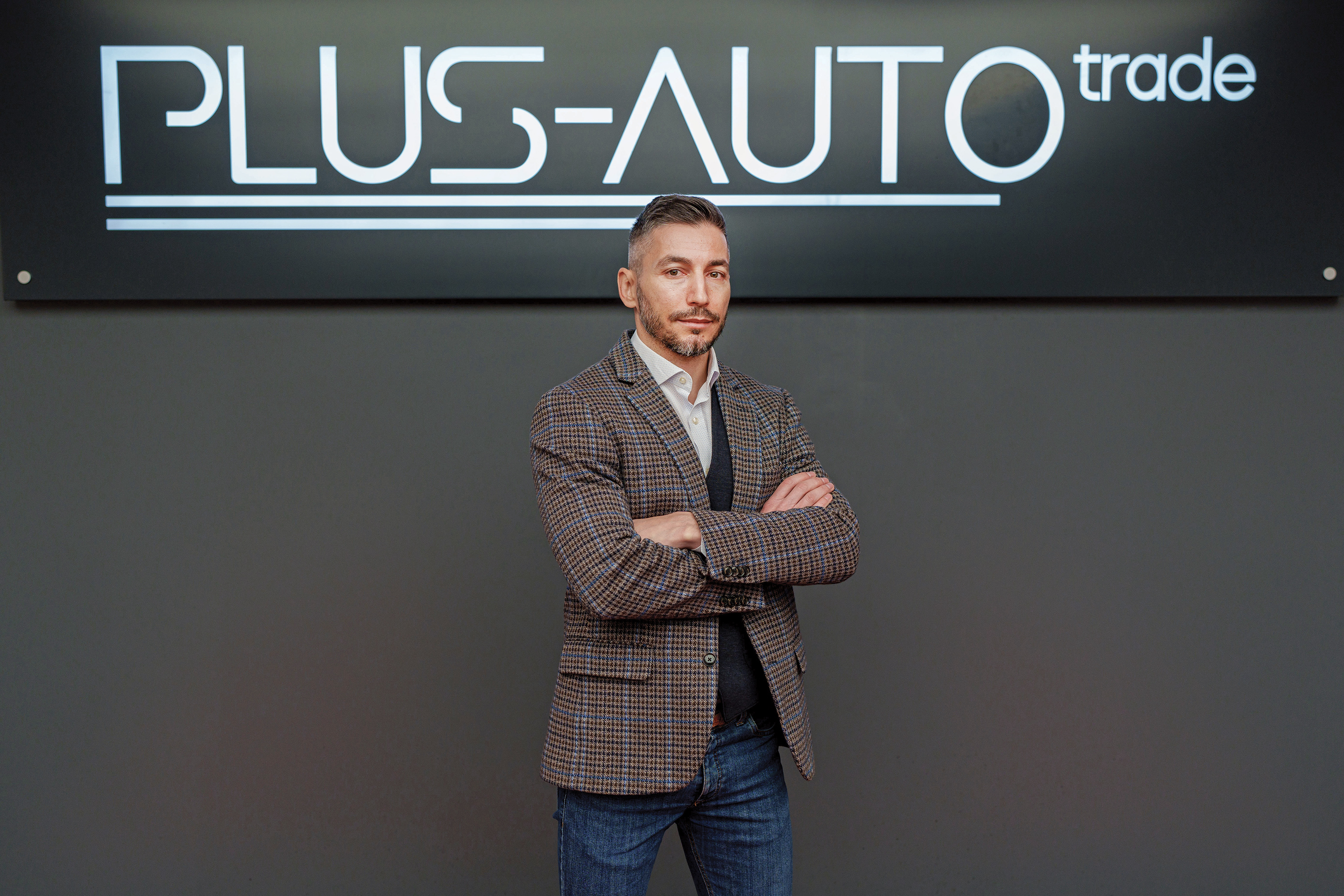 Trendul autovehiculelor de lux, la modă indiferent de context?