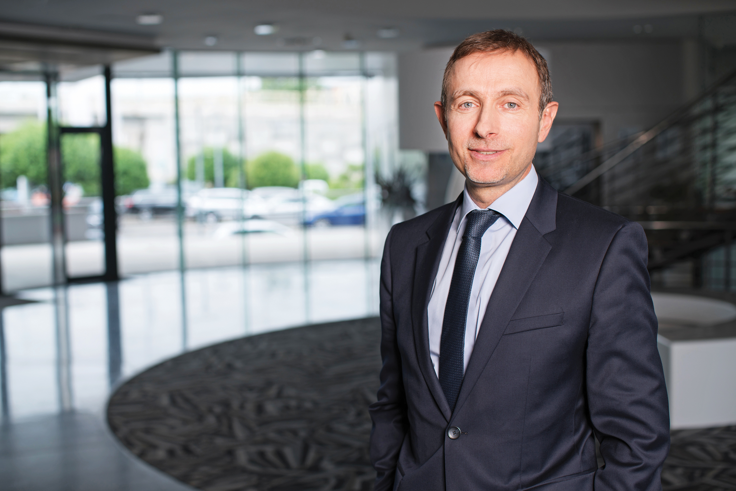 100 Cei mai admirați CEO din România - 097. Alin Tapalagă, Director general, Porsche Inter Auto România