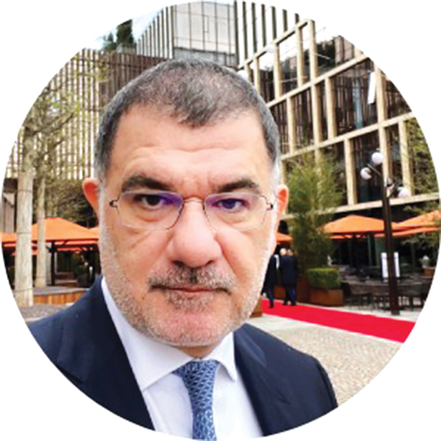 De la Alpha Bank la Vista Bank, adică tot la greci. Au început să plece șefii Alpha Bank, care urmează să fie preluată de UniCredit Bank. Periklis Voulgaris, care a fost vicepreședinte executiv wholesale al Alpha Bank România, a ajuns la Vista Bank pe poziția de director general adjunct