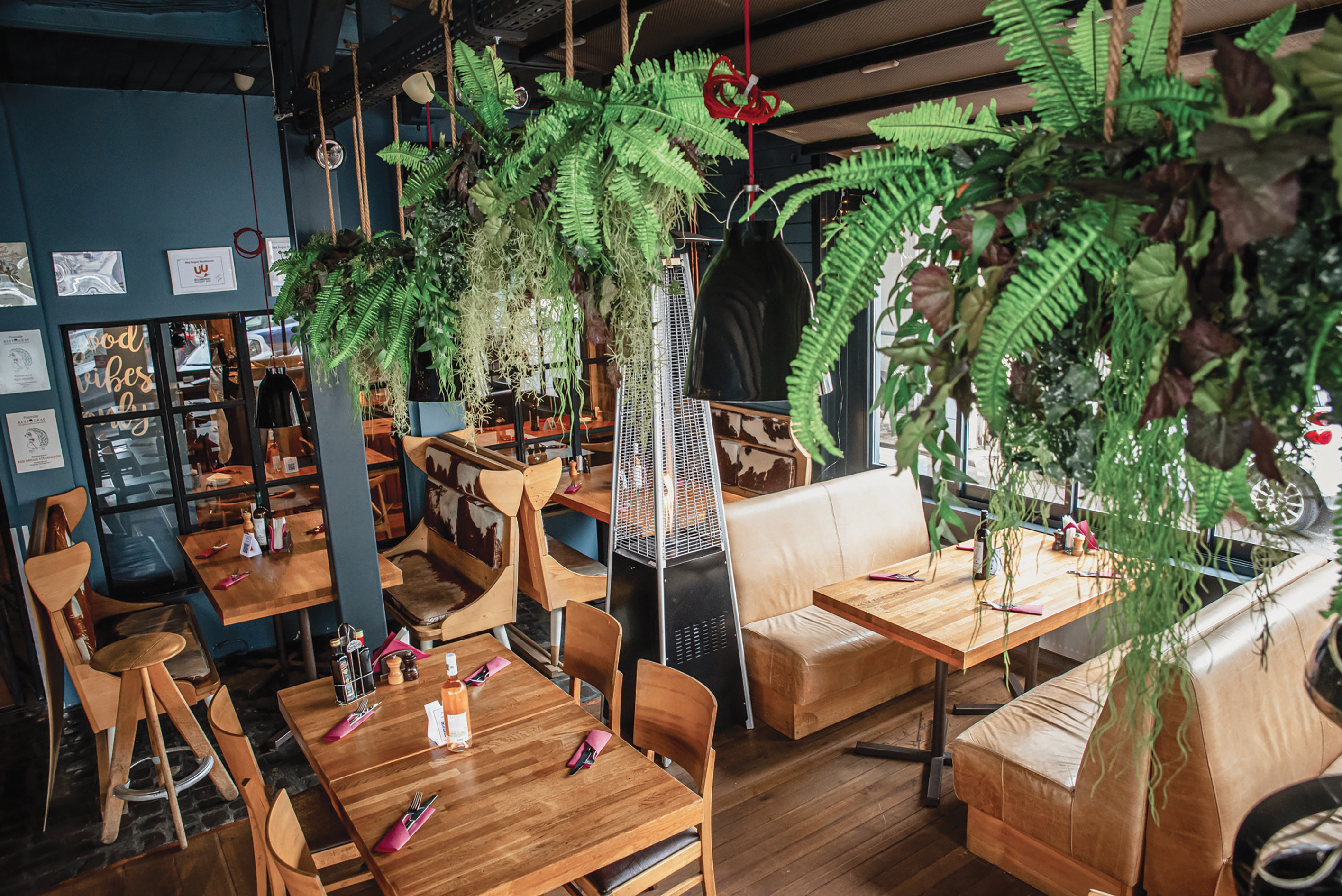 Care este cel mai longeviv restaurant tip steakhouse al Capitalei și cine este cel care l-a deschis