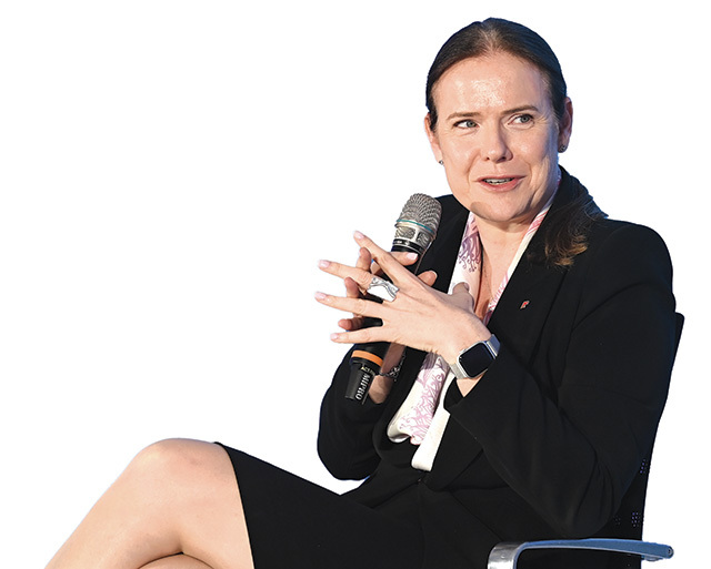 Christina Verchere, CEO al OMV Petrom: Tranziția nu se va produce peste noapte, așa că până în 2030 vom vedea în continuare o cerere solidă pentru combustibili tradiționali. Gazele naturale vor continua să joace un rol semnificativ
