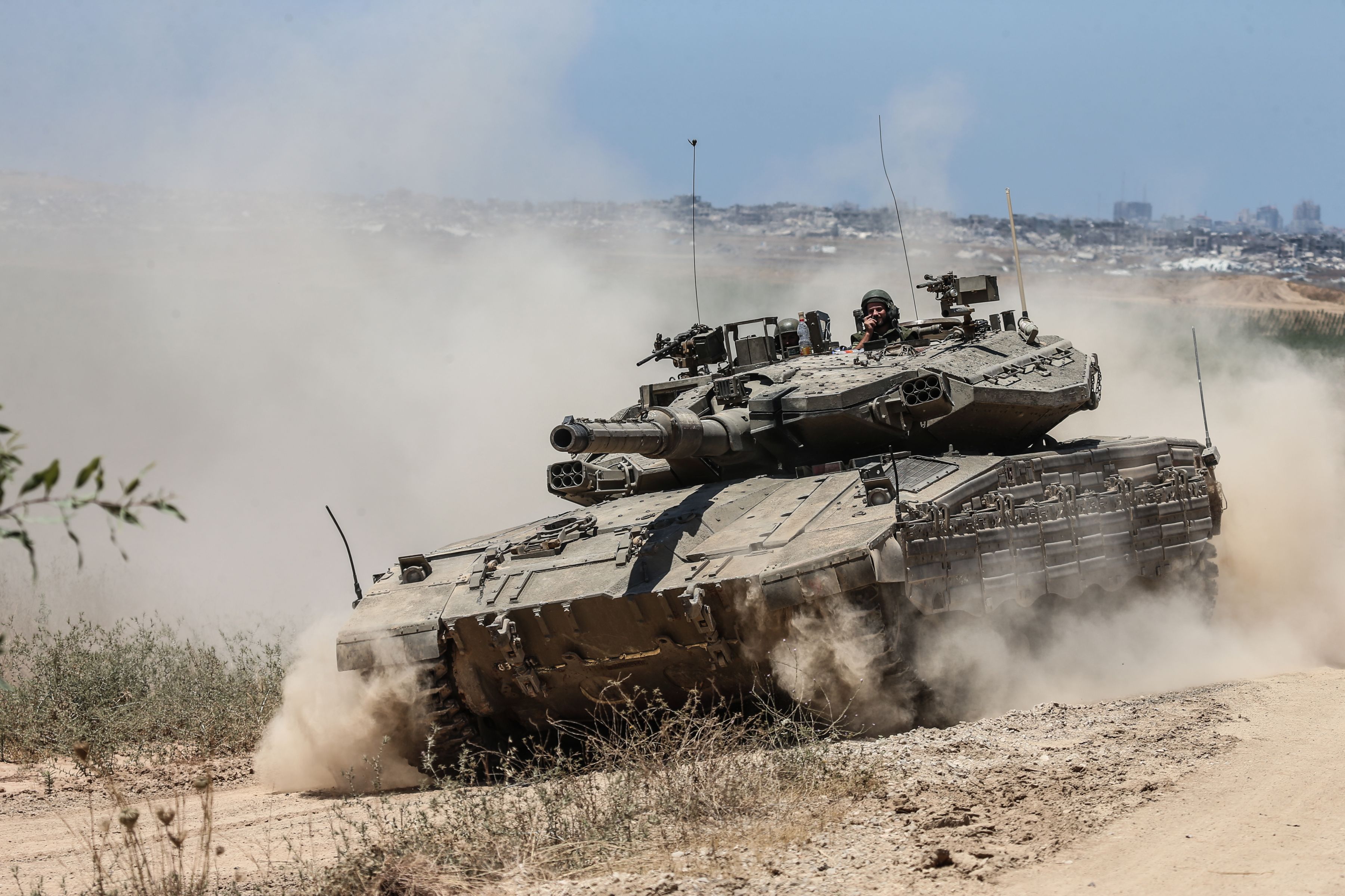 Revine epoca războiului: Cea mai mare țară europeană care vrea să reintroducă serviciul militar obligatoriu pentru tineri. ”Lumea e din ce în ce mai nesigură”