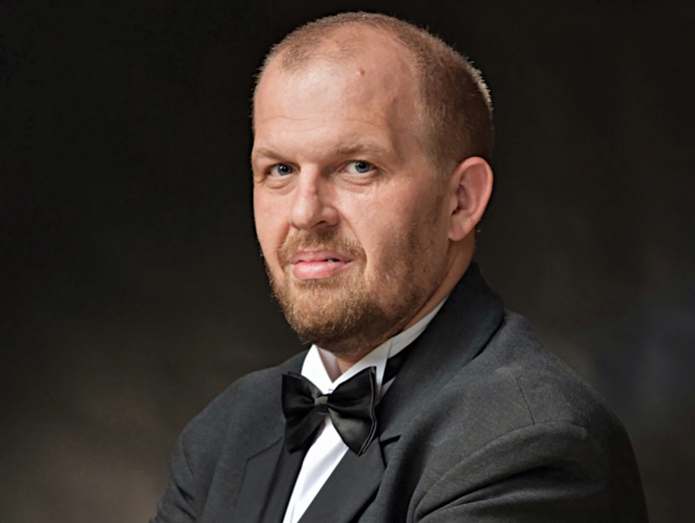 Marius Boloș, un gentleman la București, printre artiștii lirici