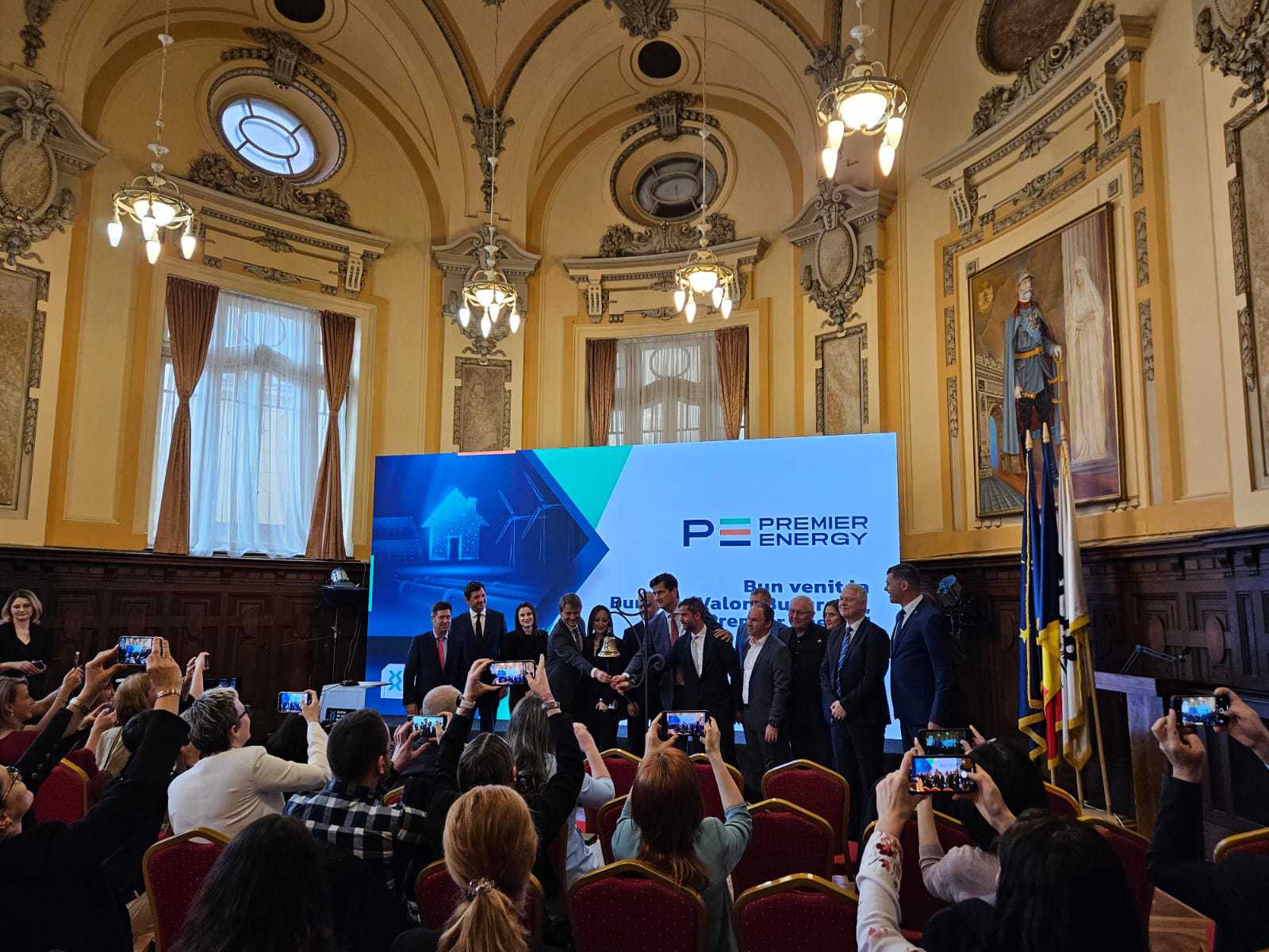 Premier Energy a debutat la Bursa de Valori București cu un preț în creștere cu 12% față de cel din ofertă. Jose Garza, CEO: Nu subestimați forța investitorilor de retail!