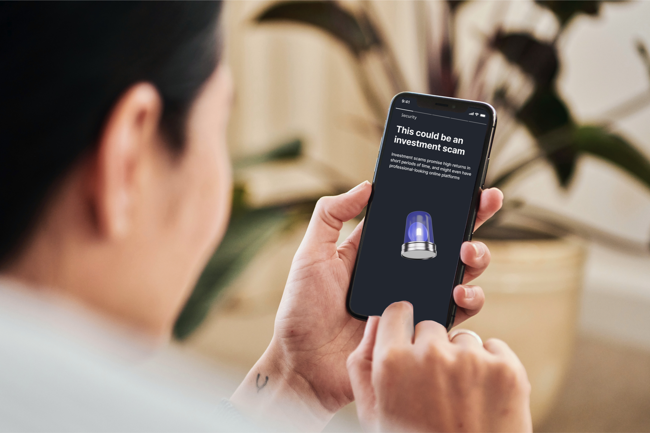 Revolut: Aproape 9 din 10 cazurile de scam raportate de clienții din România în 2023 au fost generate de înșelătoriile răspândite prin platformele de social media