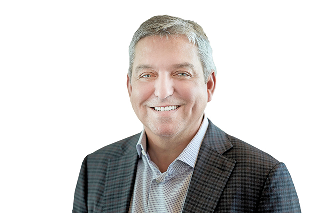 Cine este Robert Enslin, fostul CEO de la UiPath, care a provocat un cutremur pe piața bursieră, acțiunile scăzând cu 30%, după ce a anunțat că pleacă din companie
