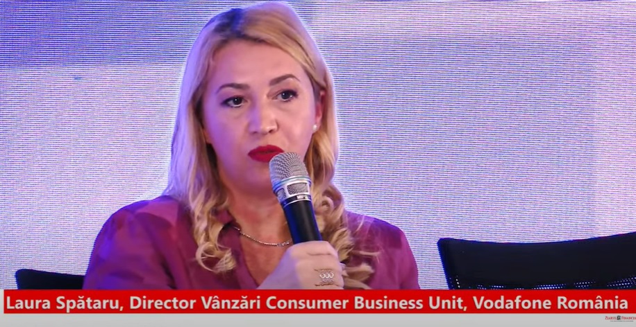 Laura Spătaru, Director Vânzări Consumer Business Unit, Vodafone România: Anul trecut, am făcut investiții de 4 milioane euro în remodelarea rețelei de retail și am reamenajat 36 de magazine