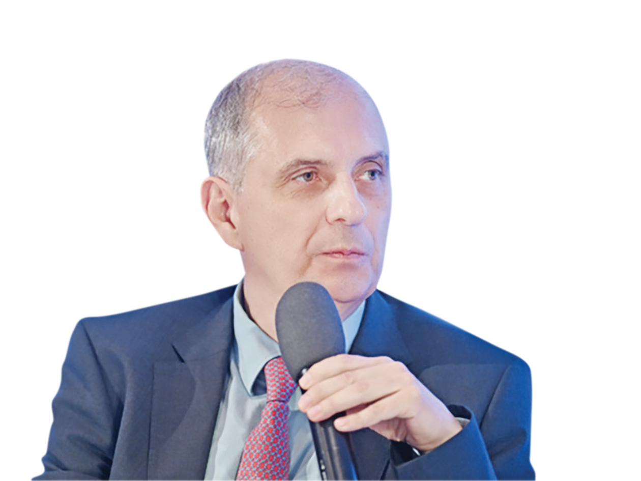 Citatul săptămânii. Victor Andrei, director operațiuni de piață la BNR: România are oportunități foarte mari acum, pe care le putem fructifica mai mult sau mai puțin, și din păcate au fost multe situații în care ne-am împușcat singuri în picior