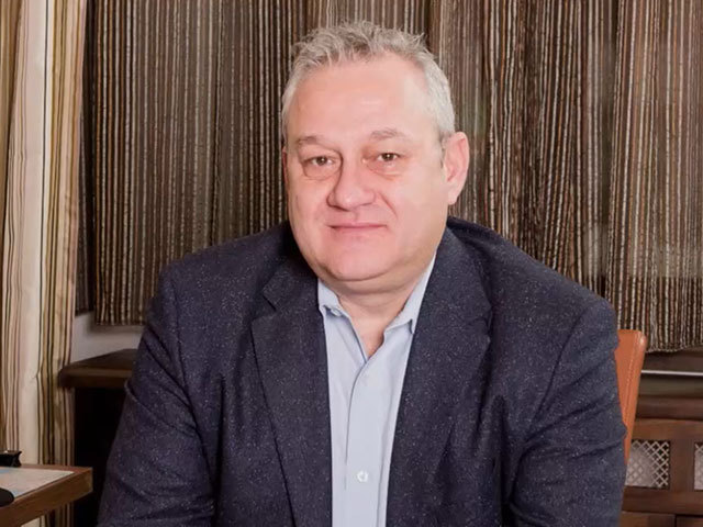”Cu ajutorul consiliilor locale, România poate deveni un stat înfloritor, nu unul care trăiește doar din taxe și impozite".