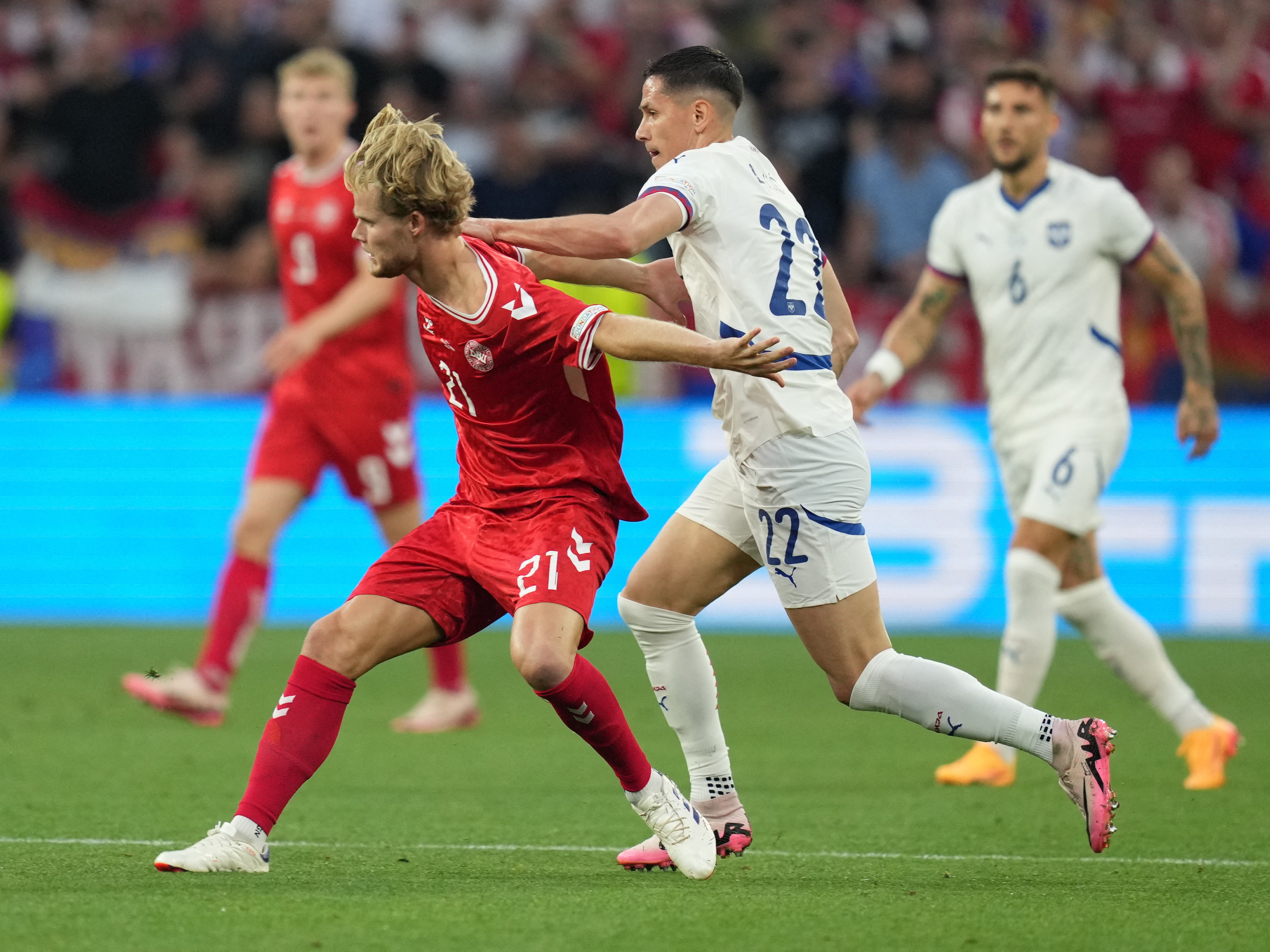 Cinci remize din 6 meciuri, în Grupa C, la Euro 2024, trimit Anglia, Danemarca și Slovenia în optimi
