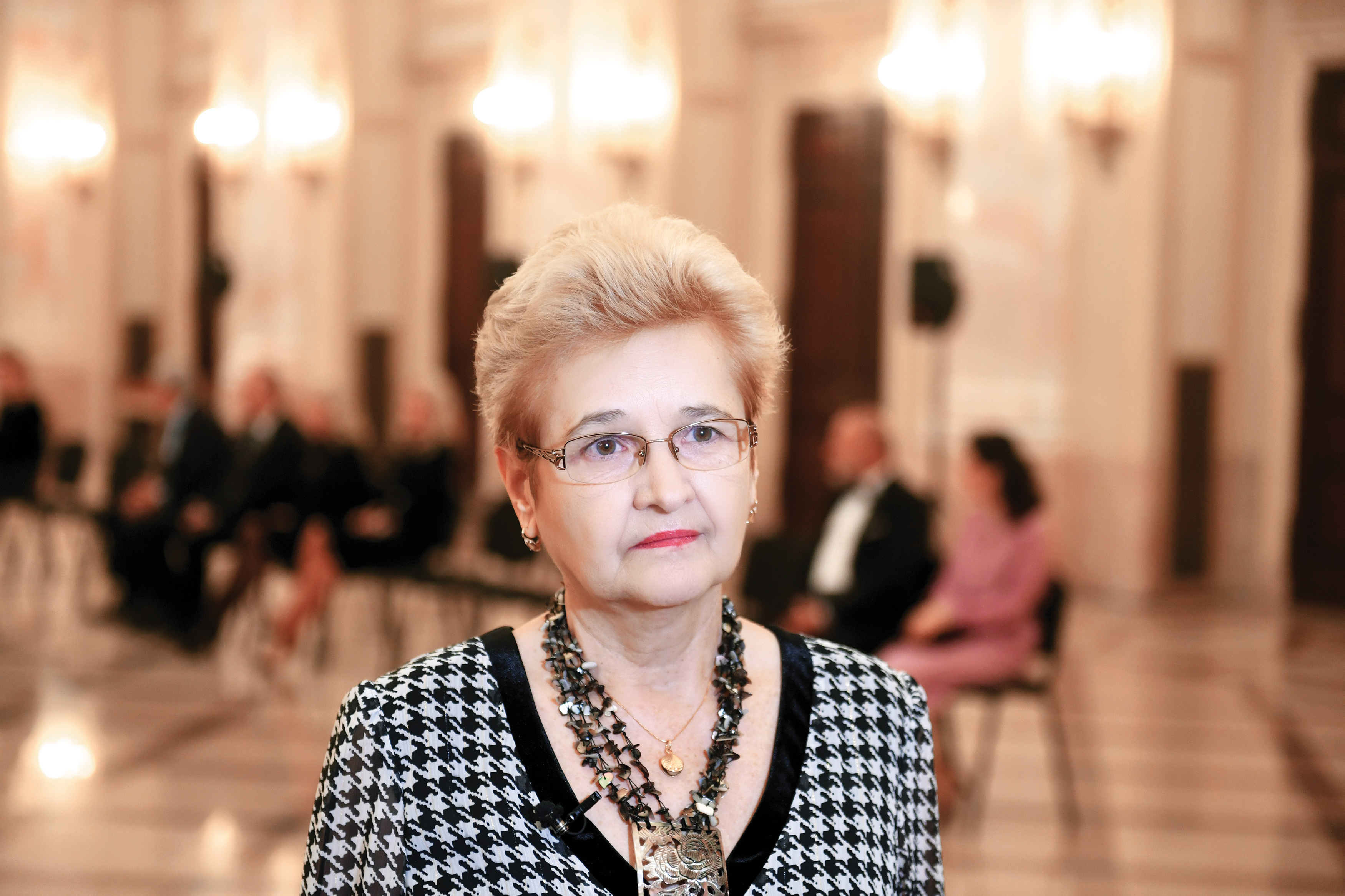Povestea româncei care a luat un „maldăr de fier vechi plin cu pânze de păianjen"  și l-a transformat într-un brand de milioane