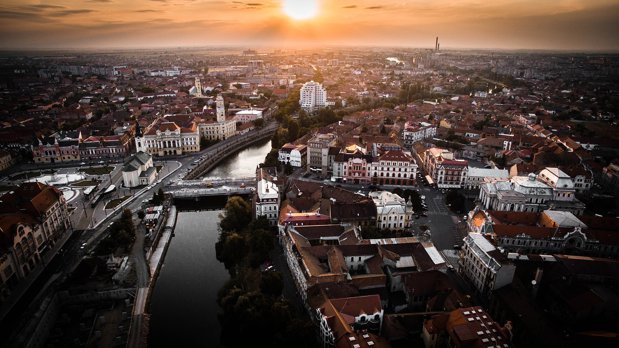 Orașul care nu se mai oprește din dezvoltare tocmai a anunțat un nou proiect de anvergură. Aici primăria investește peste 43 mil. euro într-o gradină termală pe o suprafață de 3,2 hectare