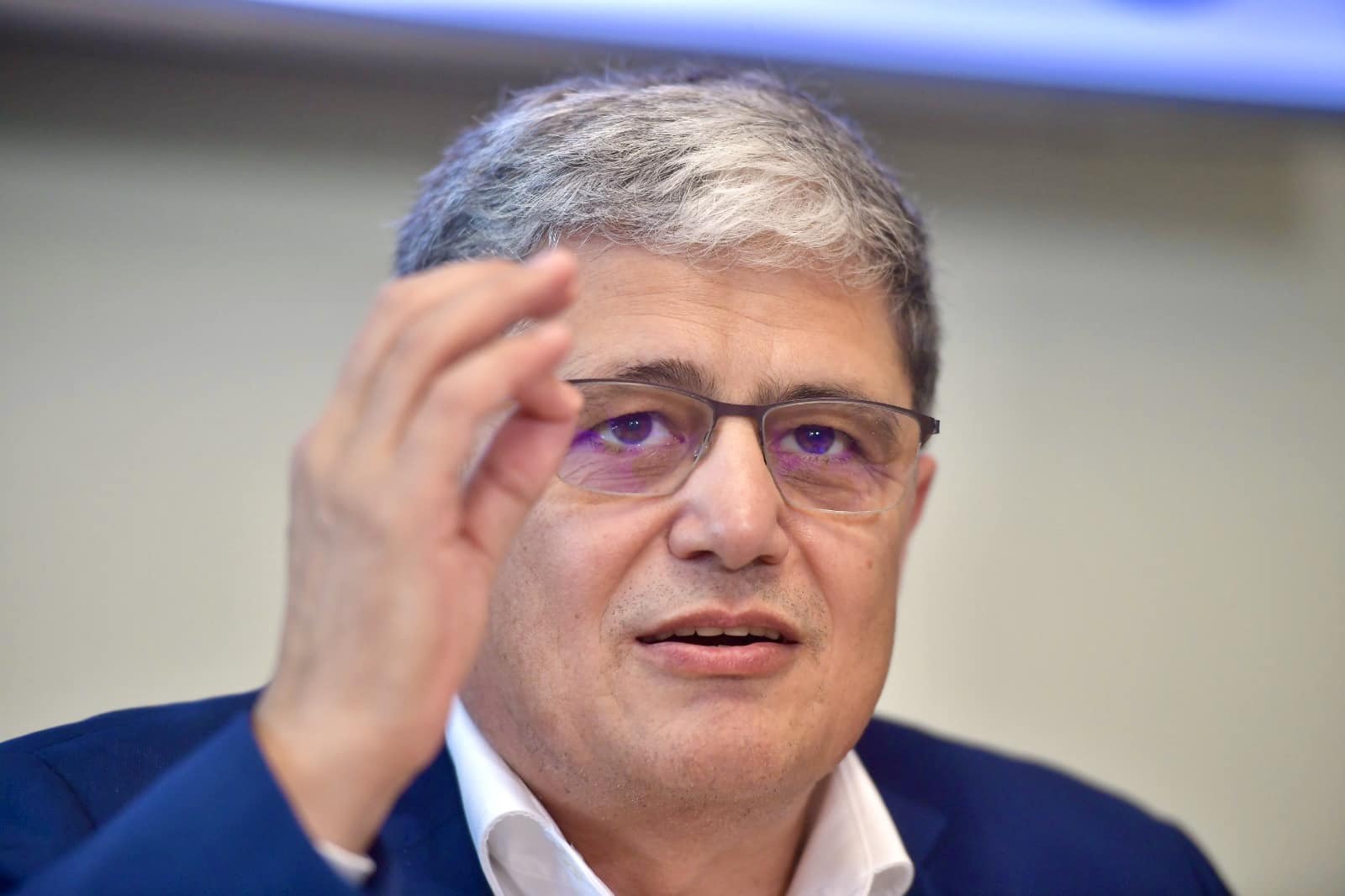 ANAF a colectat în primul semestru venituri la buget de 218 mld.lei, în creștere cu 17% fată de perioada similară din 2023. Ministrul Finantelor:  A𝐍𝐀𝐅 𝐬̦𝐢-𝐚 𝐝𝐞𝐩𝐚̆𝐬̦𝐢𝐭 𝐩𝐥𝐚𝐧𝐮𝐥 𝐝𝐞 𝐜𝐨𝐥𝐞𝐜𝐭𝐚𝐫𝐞 𝐢̂𝐧 𝐩𝐫𝐢𝐦𝐞𝐥𝐞 𝐬̦𝐚𝐬𝐞 𝐥𝐮𝐧𝐢 𝐝𝐢𝐧 𝟐𝟎𝟐𝟒. 𝐀𝐯𝐞𝐦 𝐮𝐧 𝐠𝐫𝐚𝐝 𝐝𝐞 𝐫𝐞𝐚𝐥𝐢𝐳𝐚𝐫𝐞 𝐝𝐞 𝟏𝟎𝟎,𝟔%