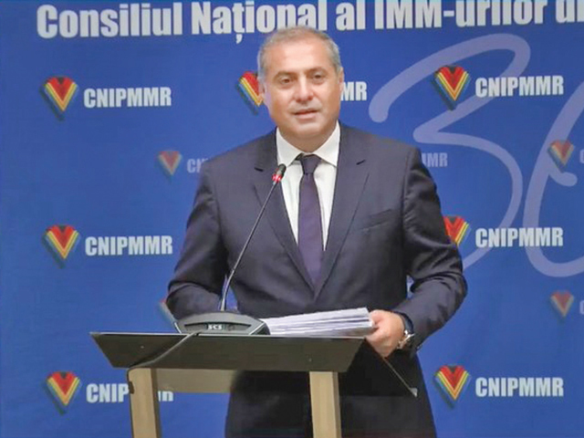 Consiliul Național al IMM: Inflatia, concurenta neloială și creșterea cheltuielilor salariale sunt principalele provocări ale IMM-urilor. Jumătate dintre întreprinzători cred că evolutia economiei va fi la fel sau mai bună în 2024, față de 61% în 2023