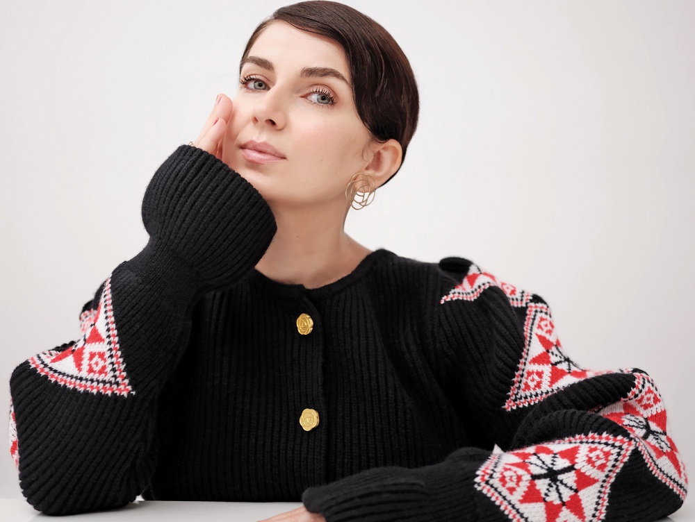 Povestea româncei care a creat un brand internațional de lux, ce se luptă cu giganți cu afaceri de miliarde