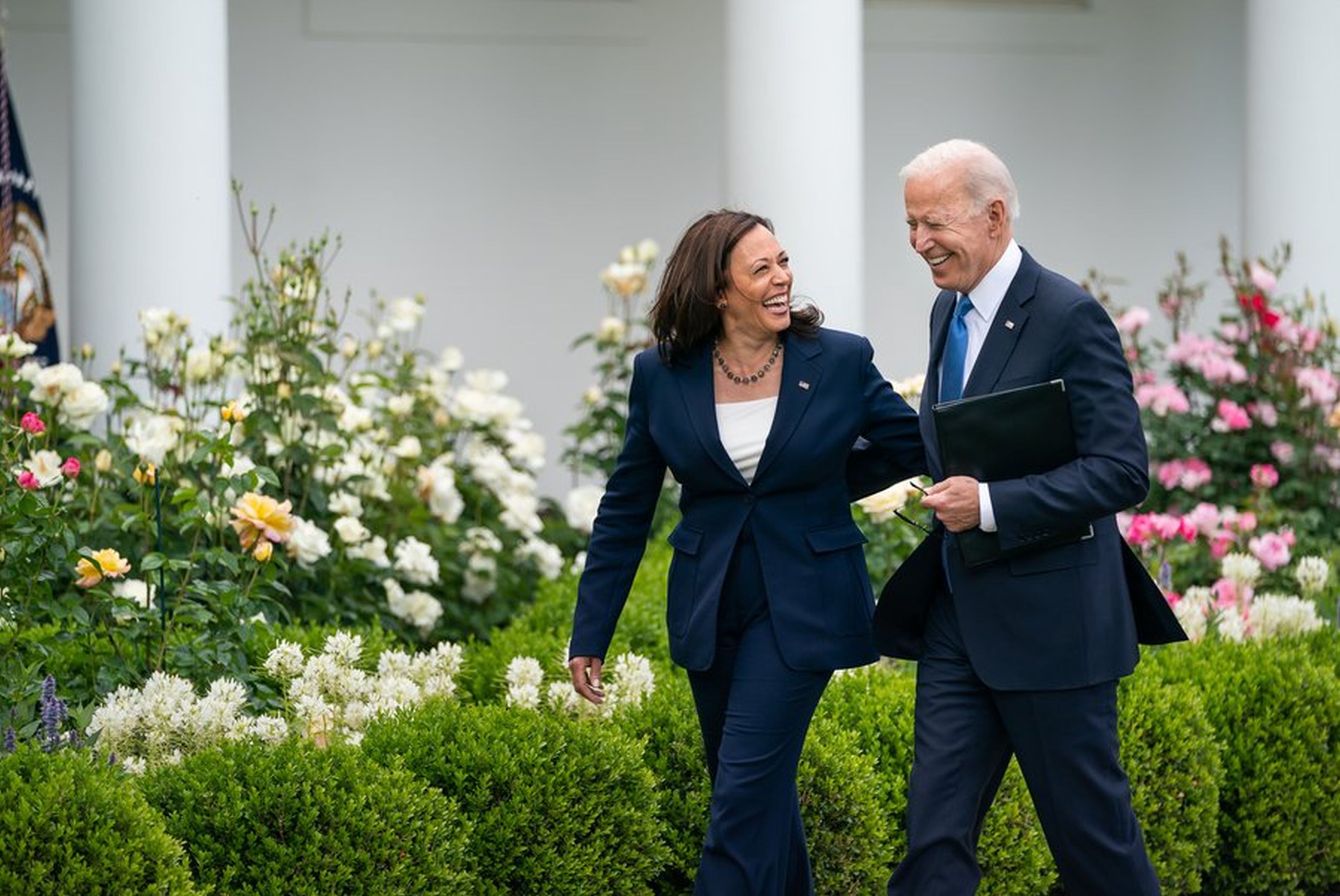Cel mai socialist posibil președinte american este milionar în dolari: Kamala Harris are o avere de aproape 8 mil. dolari