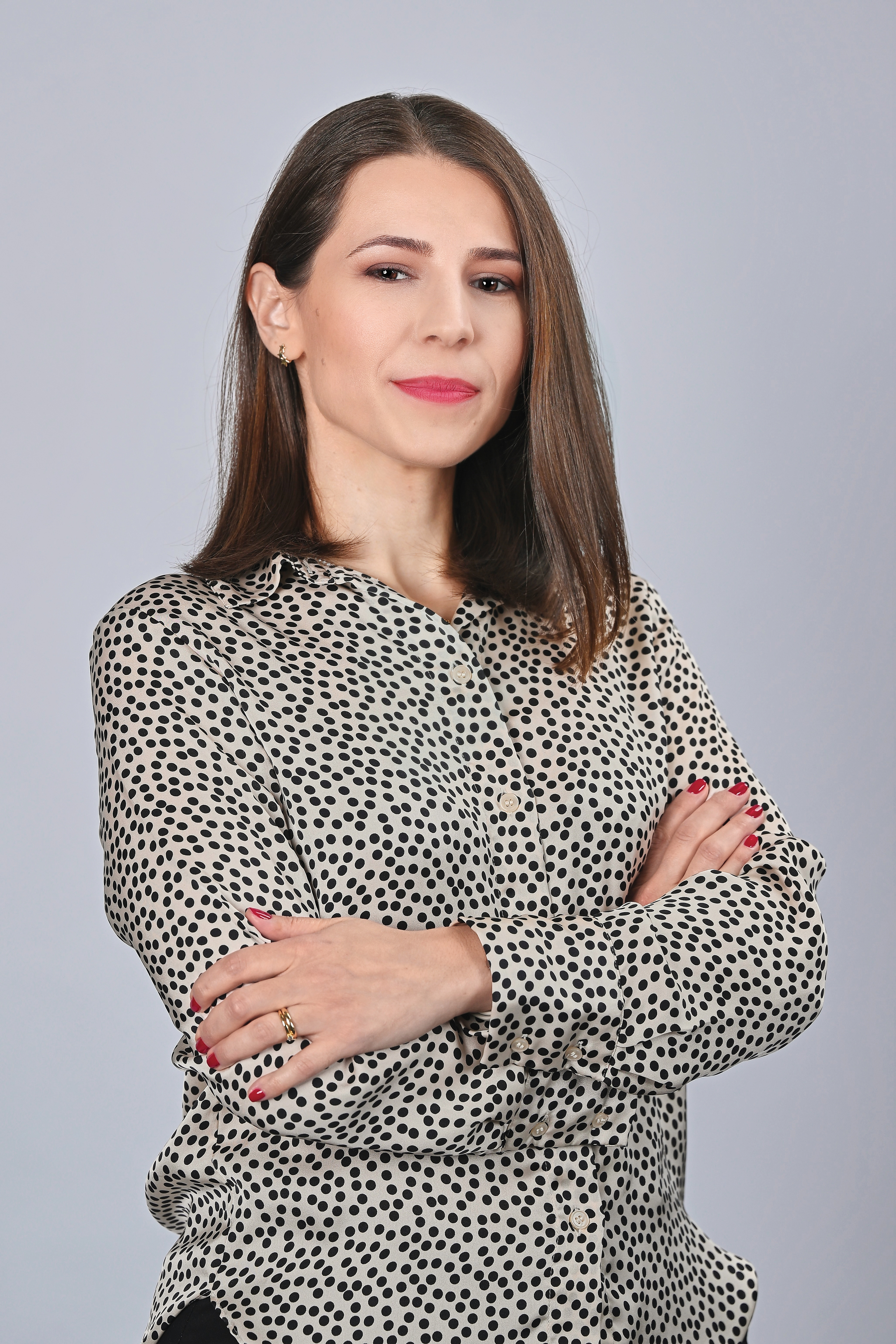 100 Cele mai puternice femei din business. Adina Grosu, Cyber security & privacy protection officer, Huawei