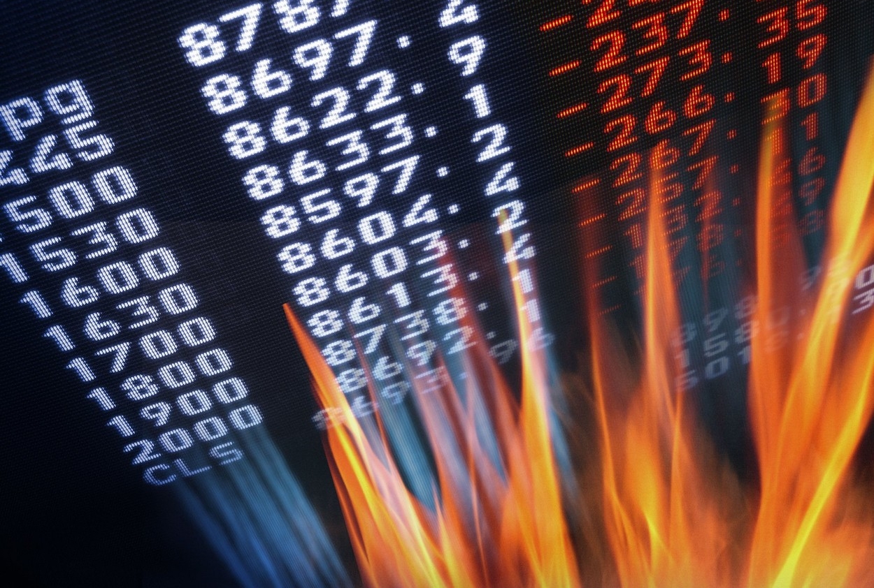 Bursa de la București încheie săptămâna de tranzacționare cu un declin de 0,7%, pe un fundal roșu la nivel global: Banca Transilvania pierde 2,1%, Electrica 2,5%
