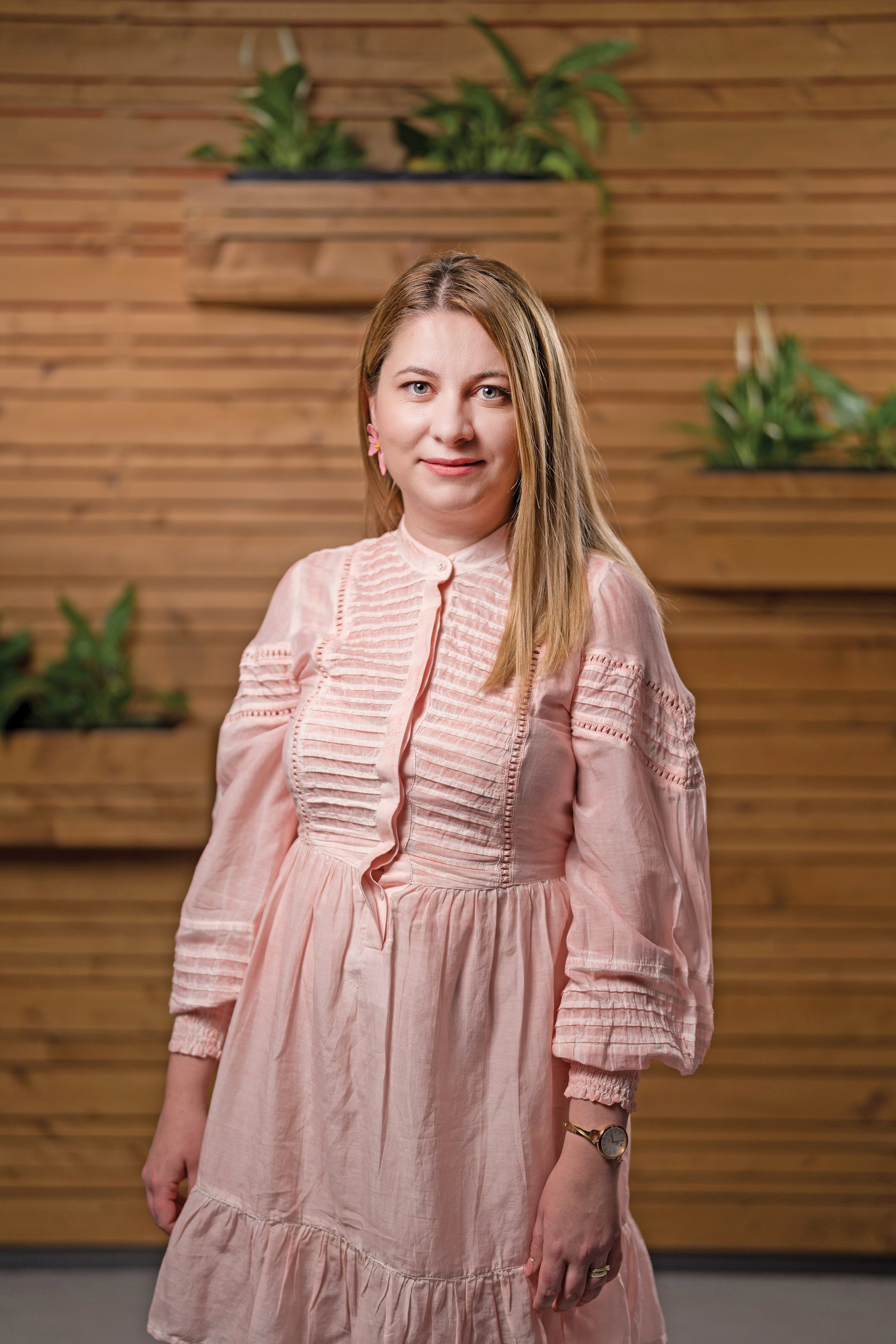 100 tineri manageri de top. Mirela Roman, Mol Romania Petroleum Products
