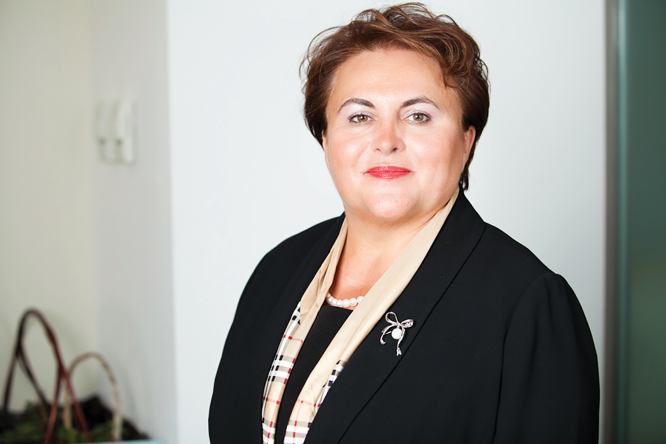 100 Cele mai puternice femei din business. Virginia Oțel, Communication Leader, Garanti BBVA & Deputy General Manager, Garanti BBVA Leasing Co-Președintă, Global Professional Women’s Network (PWN Global)