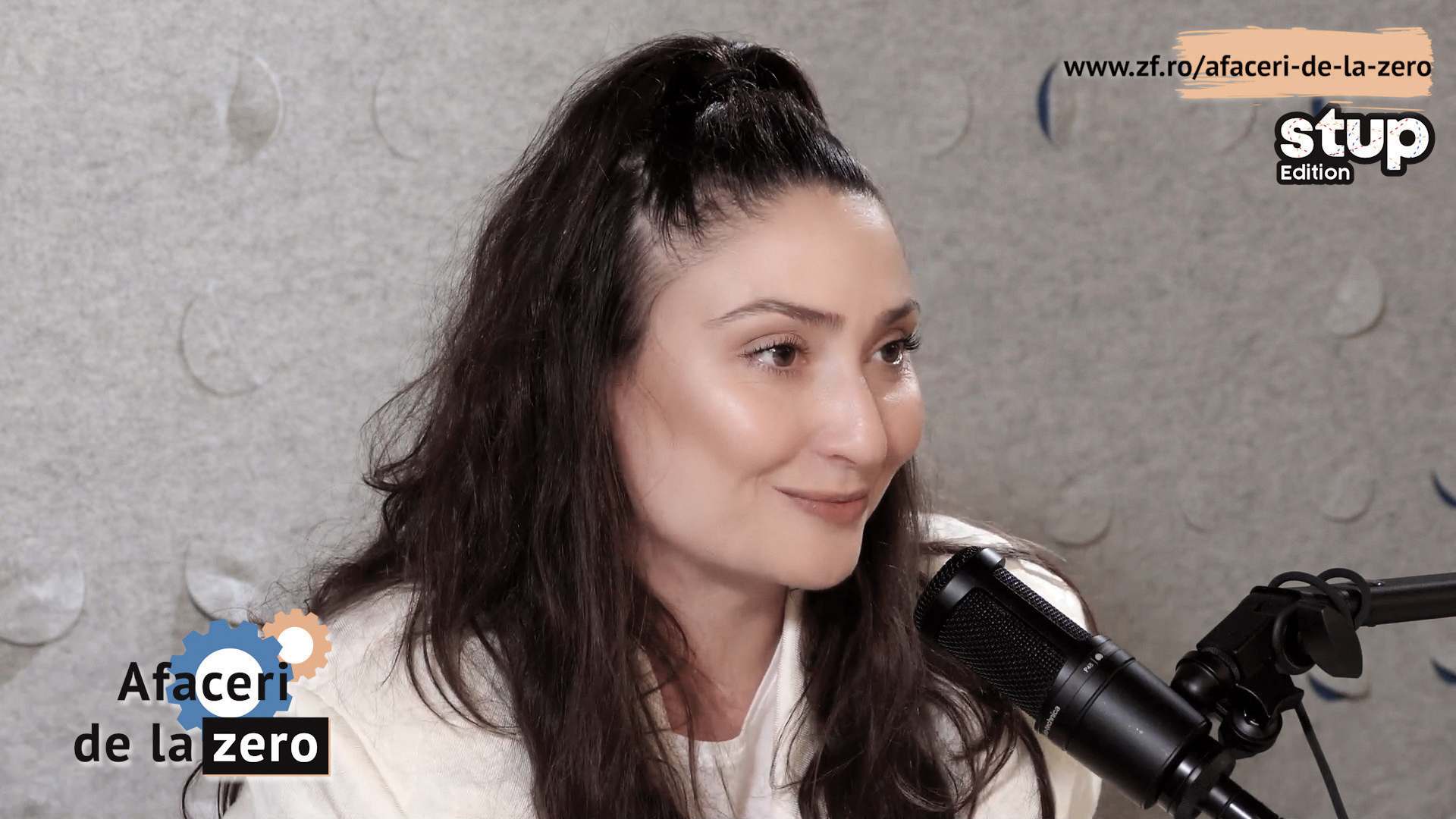 Afaceri de la Zero. Stup Edition. Ruxandra Sabin și Alina Pavel au renunțat la joburile din corporație pentru a prelua o agenție de organizare a evenimentelor. „Ne-a fost foarte greu să ne dăm seama cum să conducem o afacere“