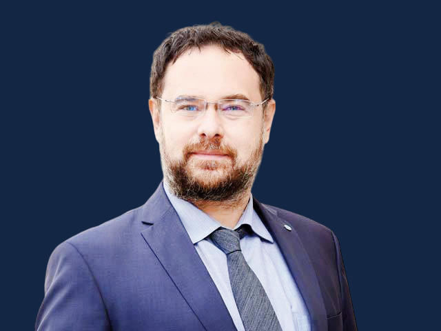 Analiștii financiari membri ai CFA România anticipează o rată a inflatiei de 4,95% pentru orizontul de 12 luni, mai mare decât estimau în urmă cu o lună, și un un curs mediu de schimb de 5,0735 lei pentru un euro