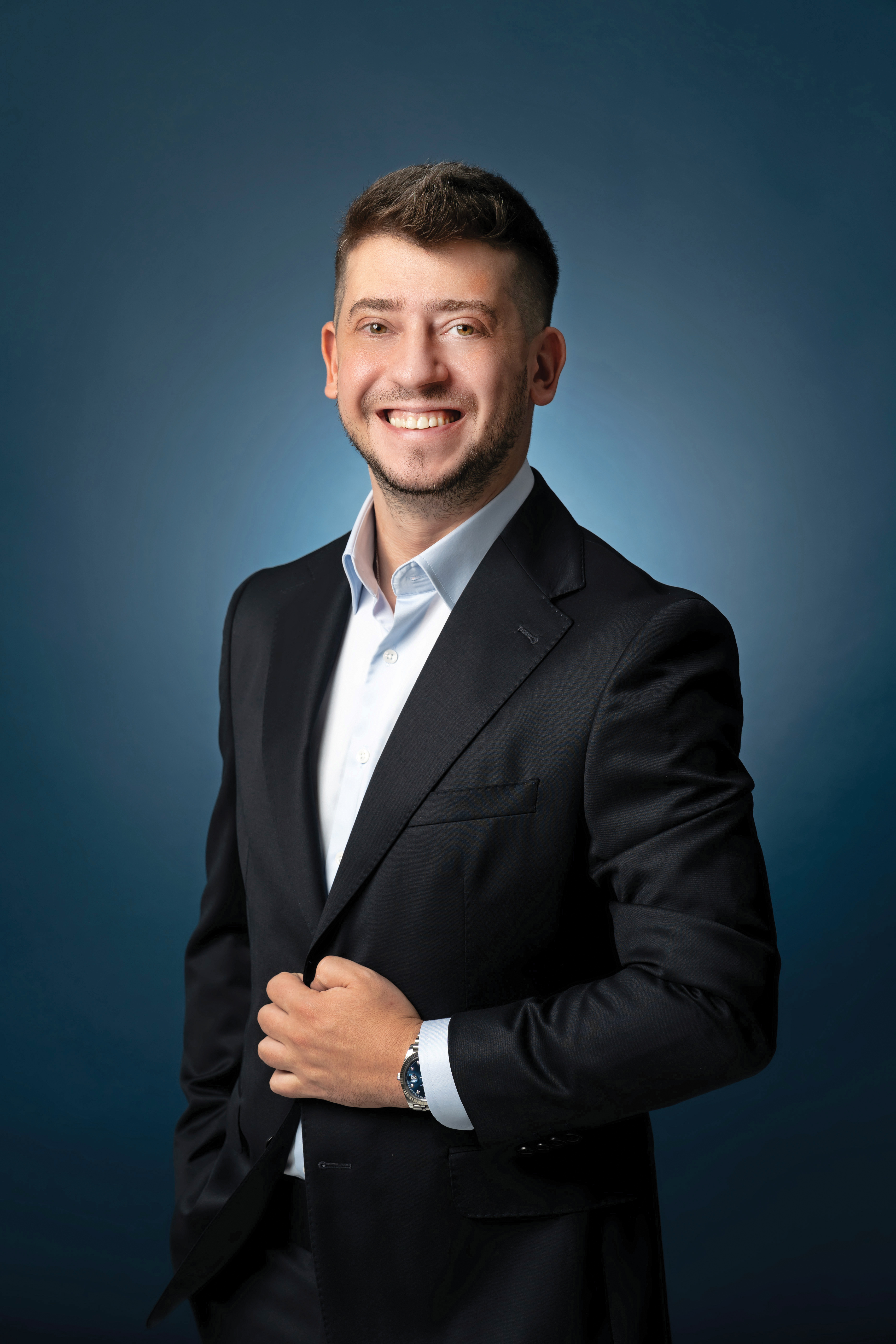 100 tineri manageri de top. Adrian Herdan, Premier ServiceNow Partner: Work-life balance este o componentă esențială a satisfacției personale și profesionale, iar pentru mine este o prioritate. Încurajez și susțin o cultură a echilibrului în echipa me