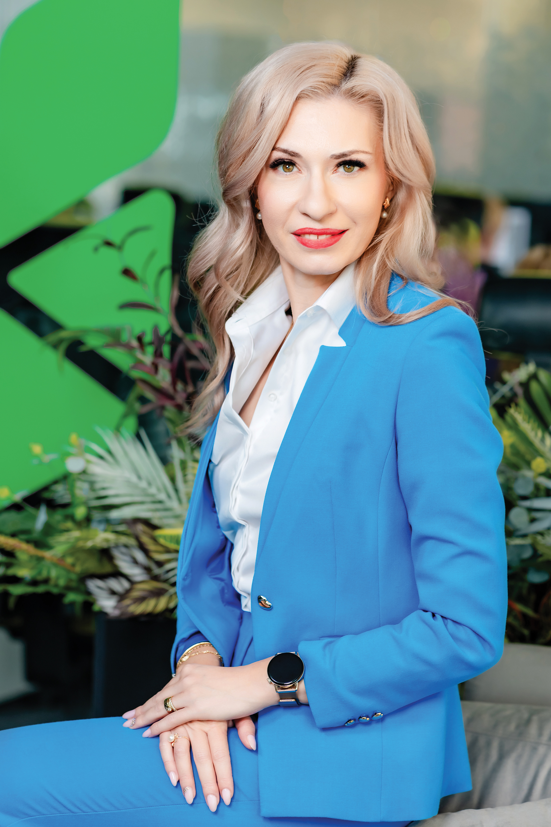 100 Cele mai puternice femei din business. Ana Nedea, Director de strategie și dezvoltare de business, SIMTEL Team S.A.