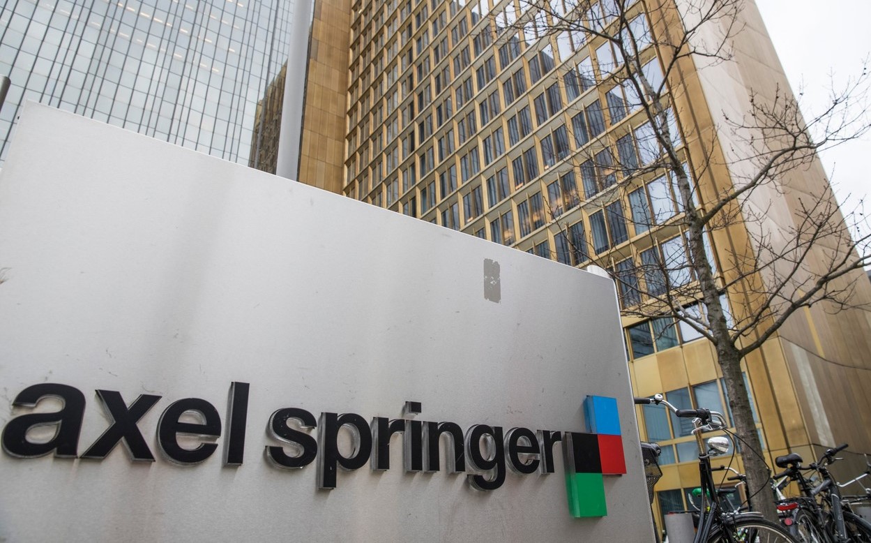 După luni de discuții, miliardarul german Mathias Döpfner și KKR se apropie de un acord de divizare a gigantului media Axel Springer