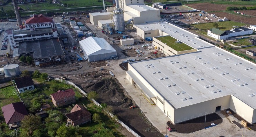 Knauf Insulation inaugurează la Târnăveni cea mai modernă fabrică a companiei din Europa Centrală și de Est, după o investiție de aproape 140 mil. euro. Unitatea va produce anual aproape 75.000 de tone de vată minerală pentru piețele din regiune