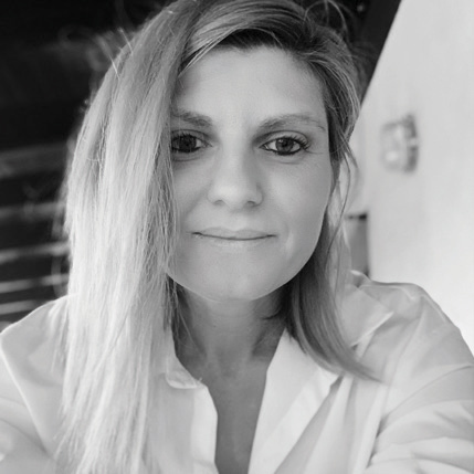 Camelia Iliescu, art director BUSINESS Magazin: Un tren numit speranță
