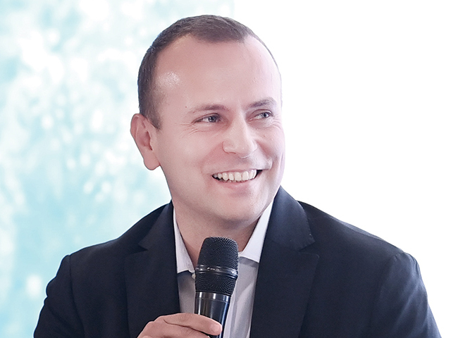 Rețeaua de clinici de ortopedie și recuperare Centrokinetic a ajuns la opt unități în țară după intrarea fondului Agista în acționariat