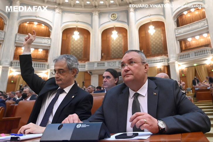 Andronache spune că PSD blochează indexarea pensiilor militarilor