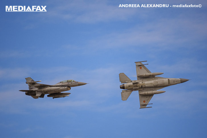 MApN: Avioane F-18 și F-16 au fost ridicate. Dronele rusești nu au intrat în spațiul românesc