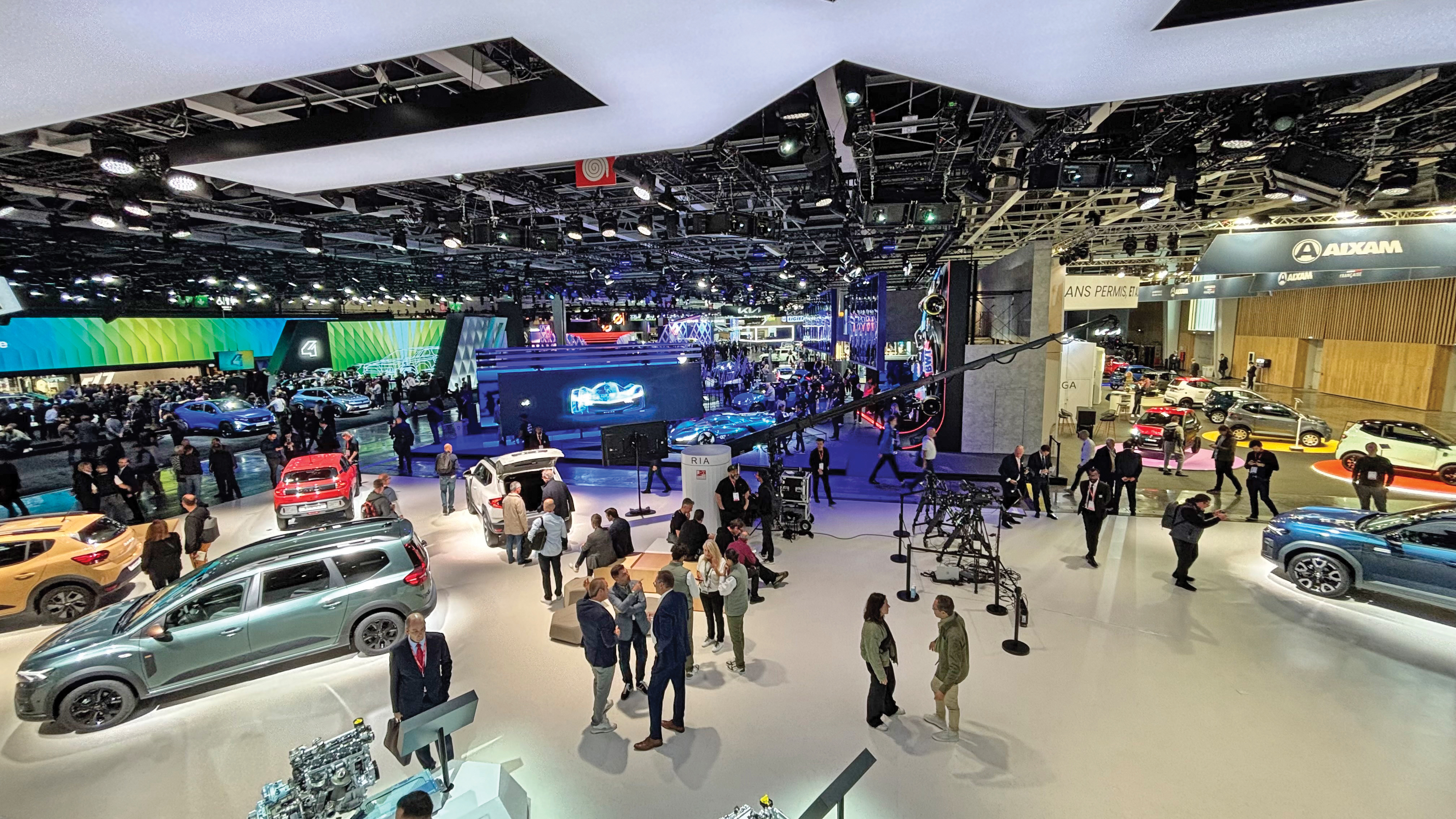 Salonul Auto de la Paris 2024: inovații și premiere mondiale