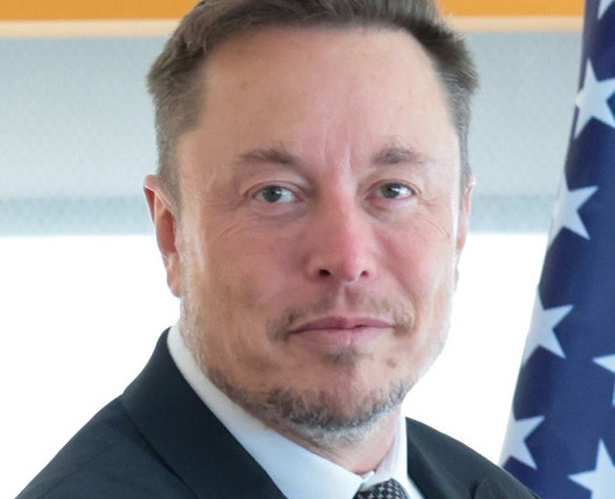 Cine este orfanul introvertit ce tocmai a devenit cel mai mare coșmar al lui Elon Musk și al producătorului de mașini electrice Tesla