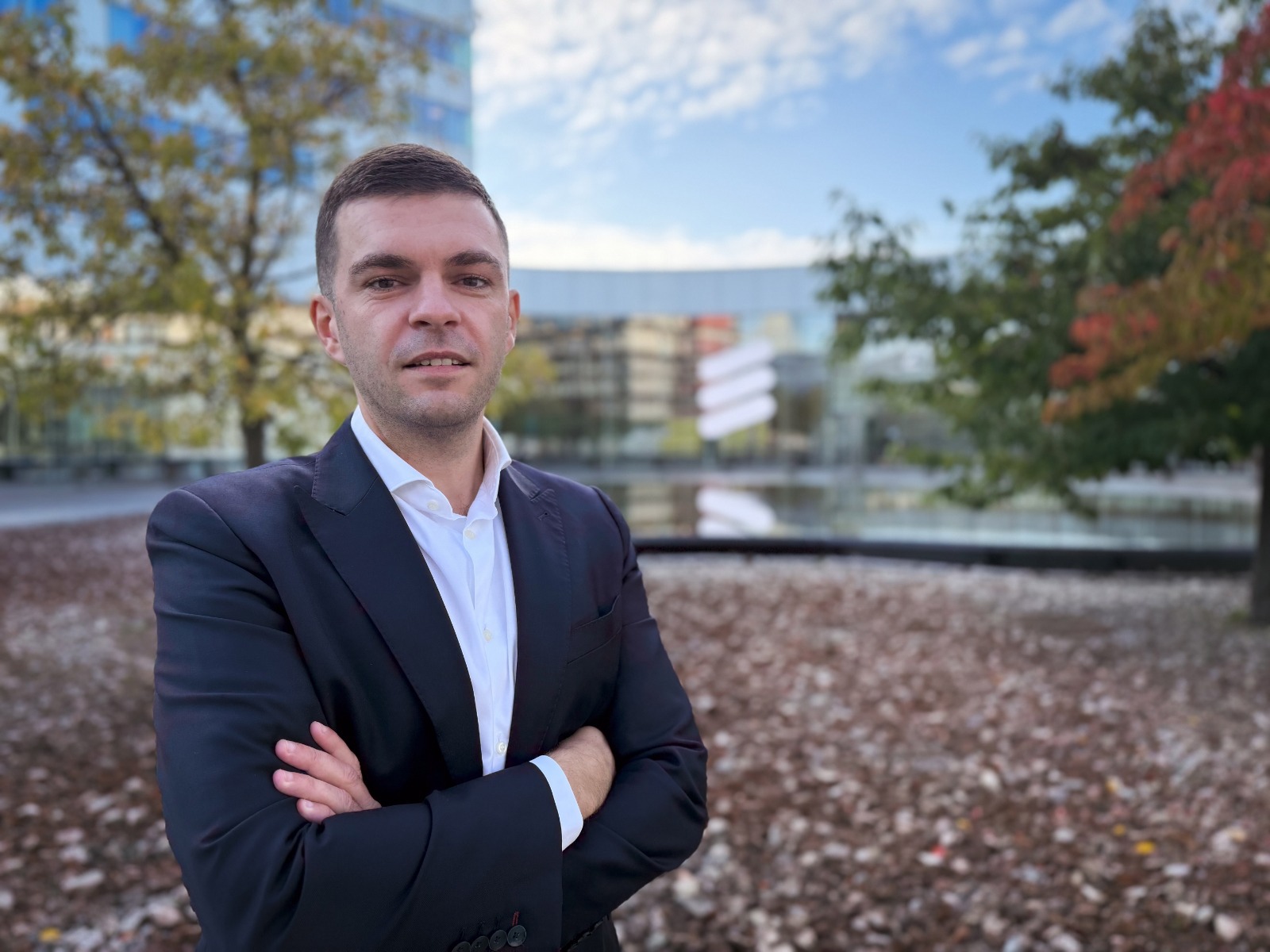 Ericsson anunță numirea lui Daniel Tudose în rolul de contry manager al Ericsson România și Key Account Manager pentru Ericsson România și Moldova. Tudose preia rolul de la Dragoș-Mircea Rebegea, care a fost promovat în funcția de Head of Sales pentru Global Customer Unit Vodafone la Ericsson