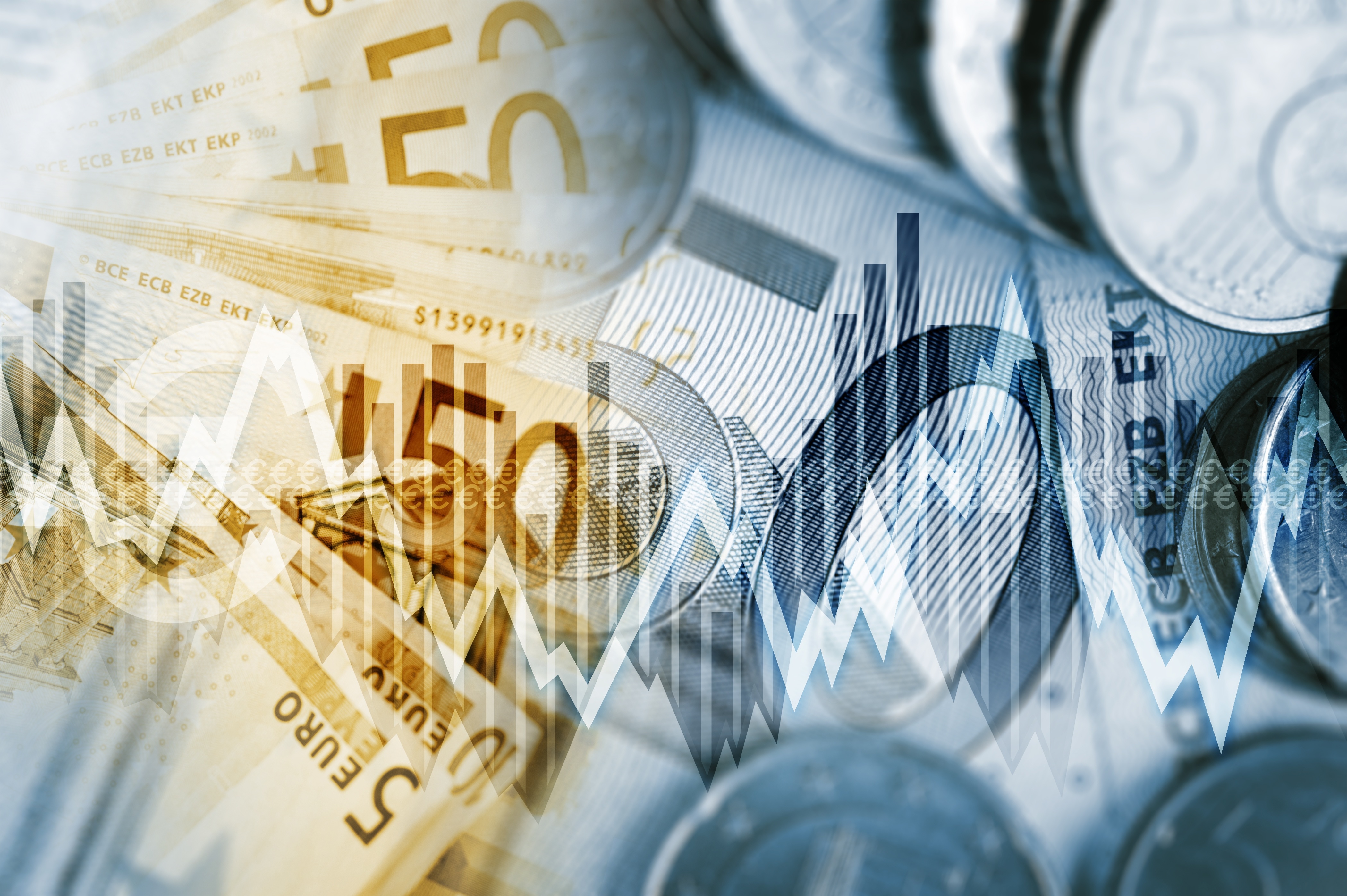 Un român, un polonez și un neamț își fac un credit la bancă. Cât va plăti fiecare după 30 de ani. Diferențele sunt halucinante