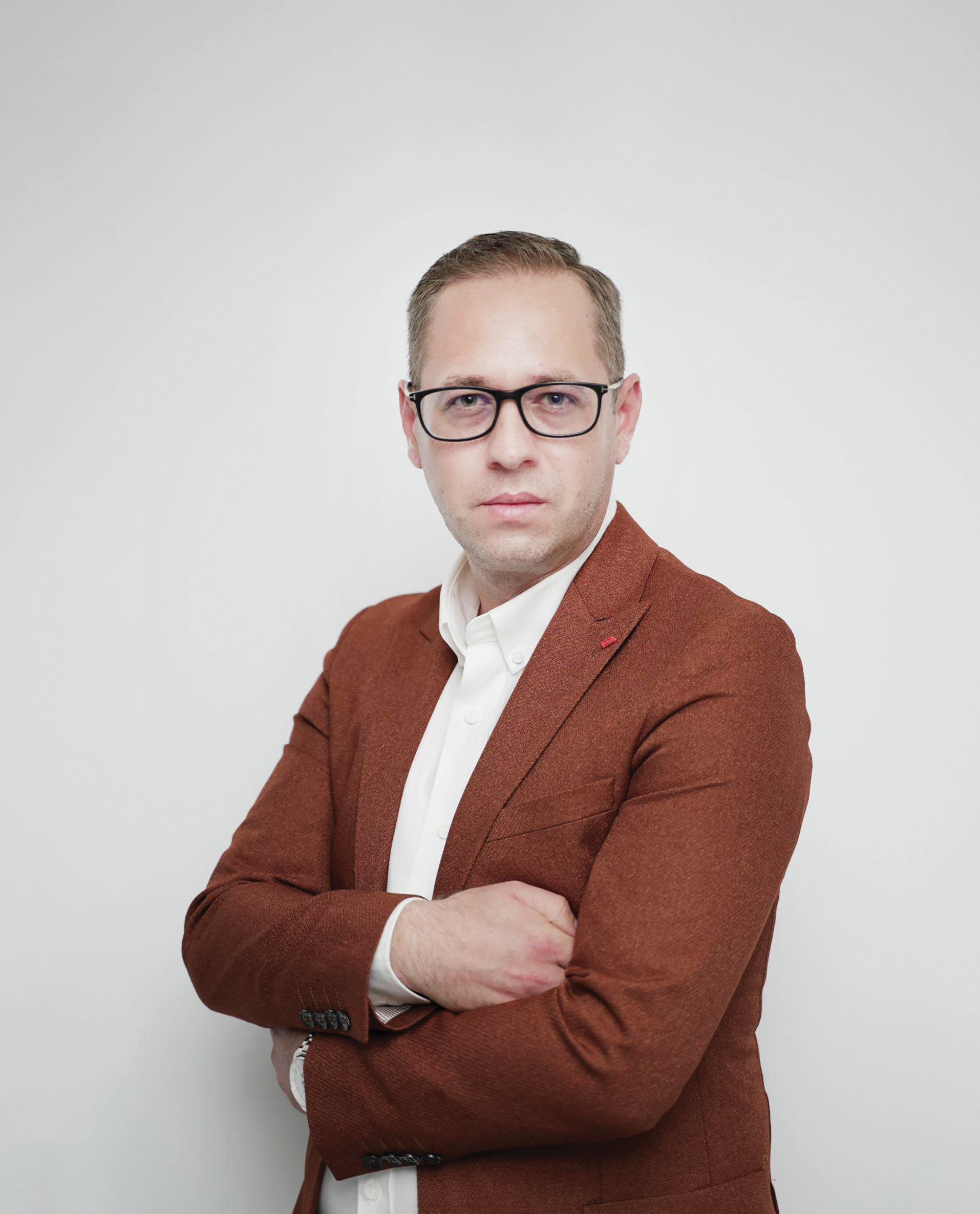 100 tineri manageri de top. Paul David, Pehart Grup: Marile provocări sunt cele care vin din interior – rezistența la schimbare, ieșirea din zona de confort și efortul de a ne adapta la noutate