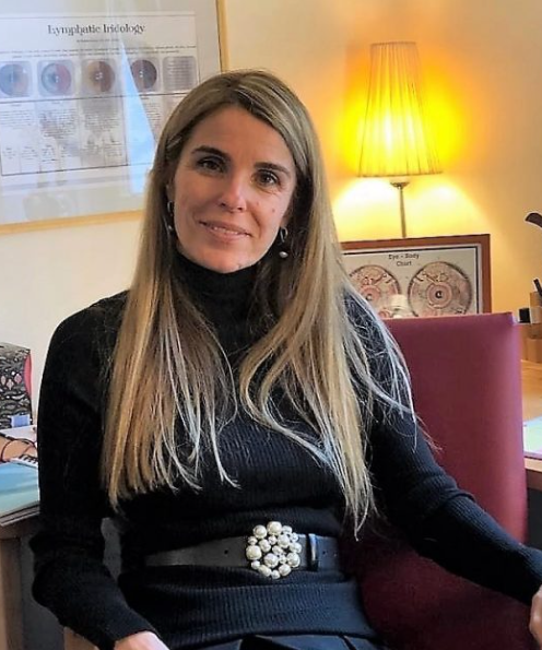 Cine este Cristela Georgescu, soția lui Călin Georgescu, cel care a provocat un tsunami fără precedent în lumea electorală. Ea este fost bancher la Citibank, o bancă globală, iar acum oferă cursuri de nutriție