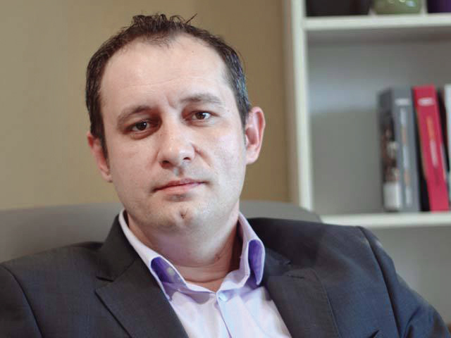 Tranzacție. Familia Rusu vinde afacerea Rus Savitar către un grup chinez, după ce a închis rețeaua de magazine și a scos fabrica de mobilă din concordat preventiv