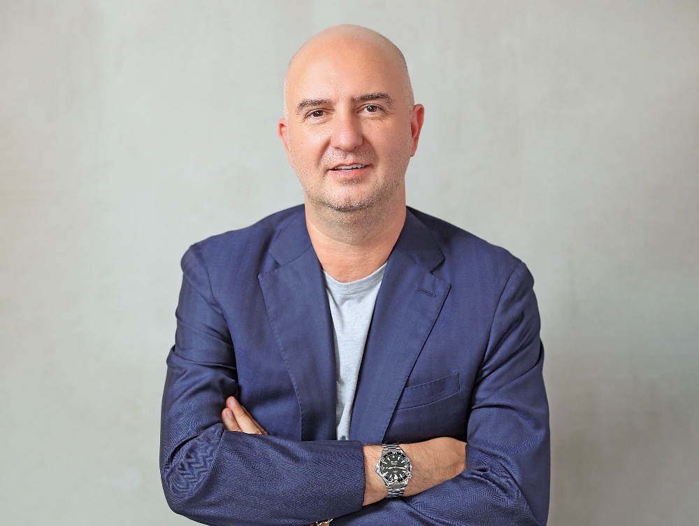 100 Cei mai admirați CEO din România. 9. Radu Savopol, cofondator și CEO 5 to go