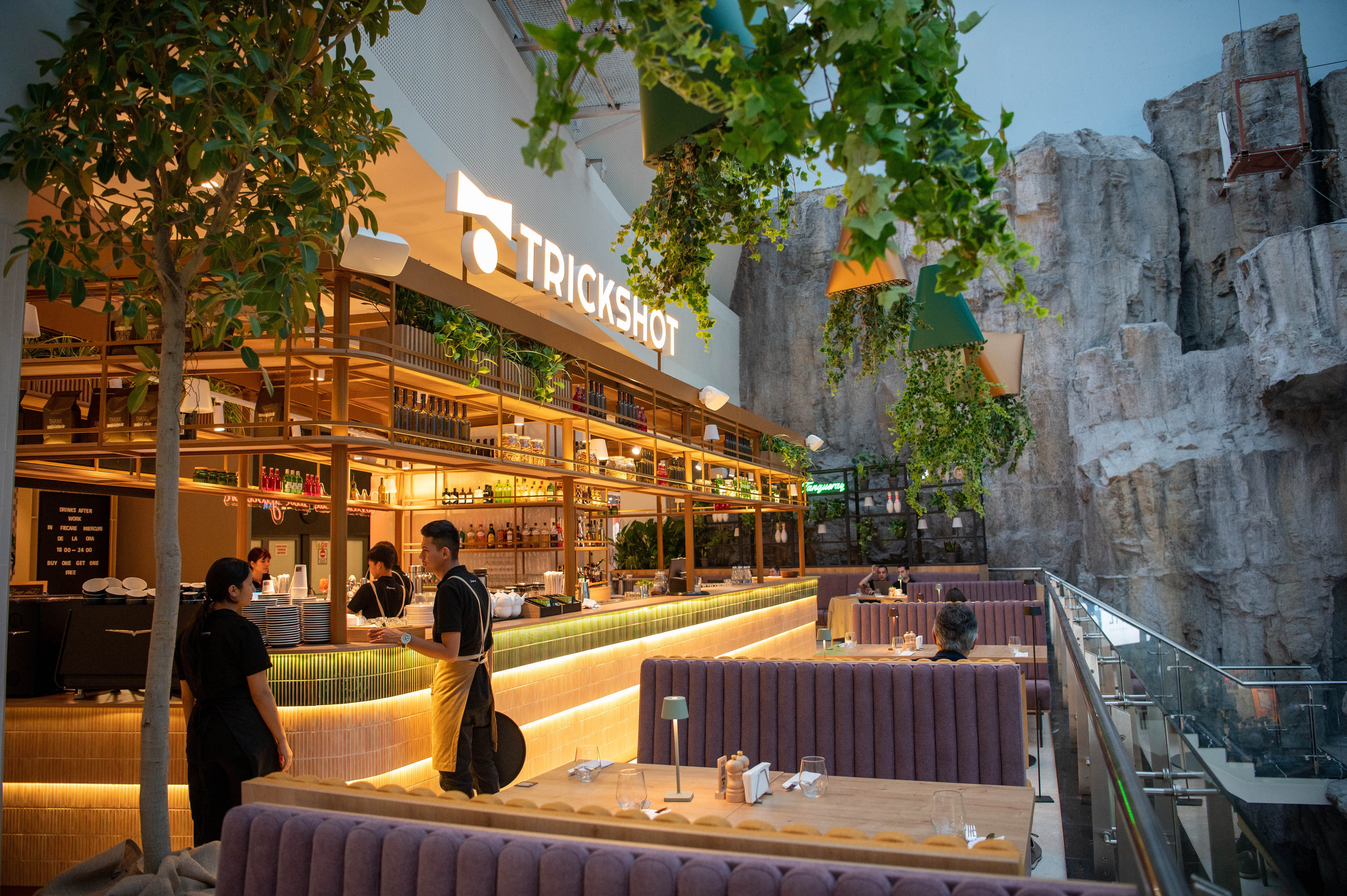 Ce este conceptul FunDining care câștigă teren în România și unde se deschide un nou restaurant de acest fel