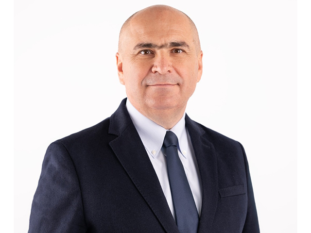Guvernul este același, dar fețele multor parlamentari sunt noi. Sau cel puțin a celor care conduc comisiile economice. Prin urmare, este important cine conduce comisiile parlamentare pentru că șefii acestora au influență asupra membrilor unei comisii