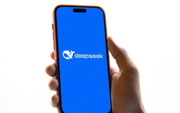 Funcționează sancțiunile americane? DeepSeek și-a construit modelul de inteligență artificială cu procesoare Nvidia, disponibile până de curând în China