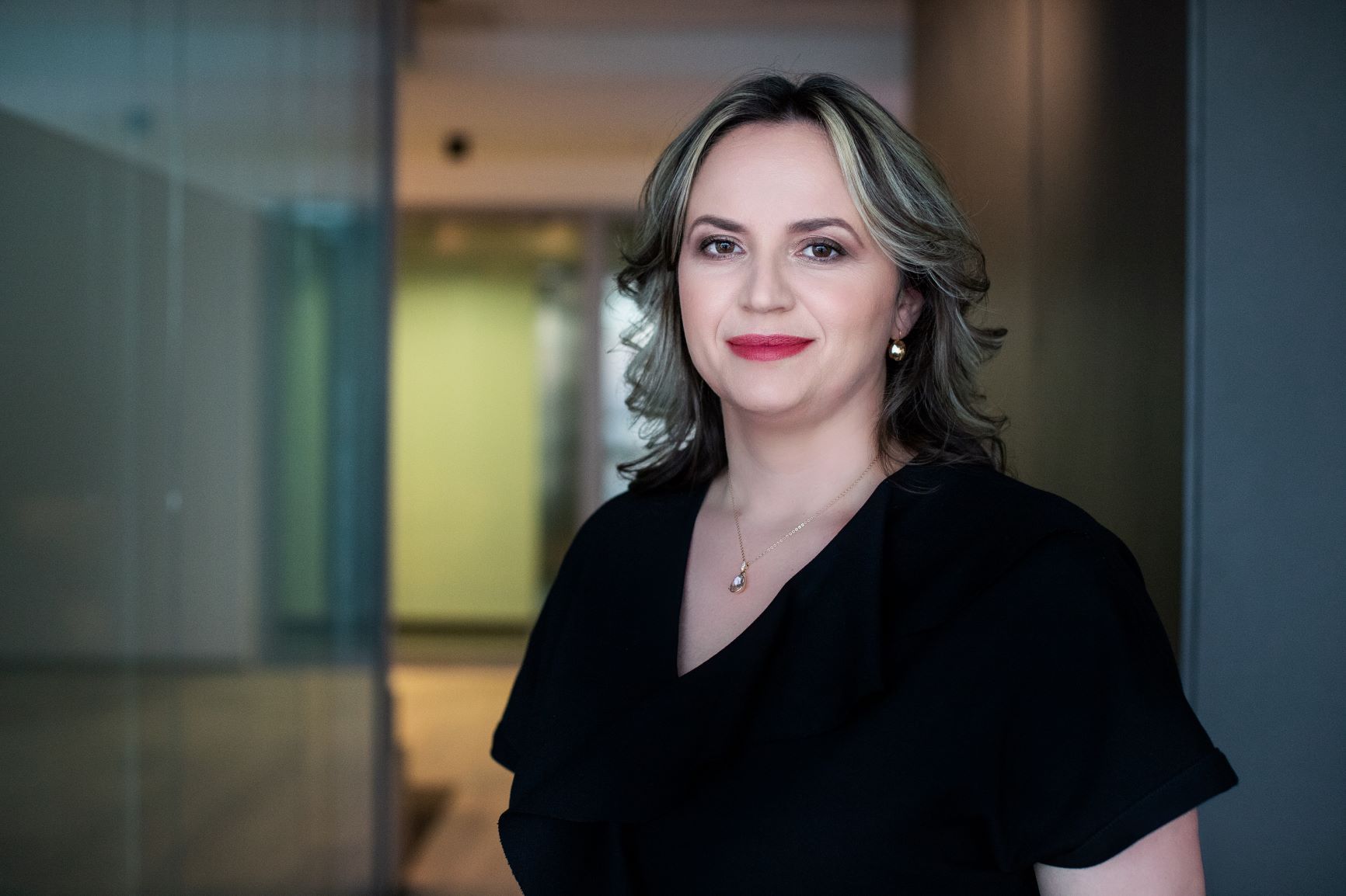 Opinie Claudia Sofianu, Partener, People Advisory Services Leader, EY România: Reinventarea pieței muncii: cinci chei de actualitate pentru a atrage și reține talentele