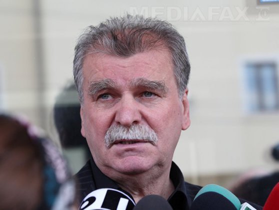 Dinu Gheorghe Jr, despre decesul tatălui său: Se uita la televizor când a murit